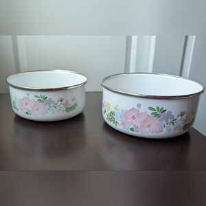 Vintage 1980s Kobe Floral Enamel Nesting Bowls For Serving Set Of 2